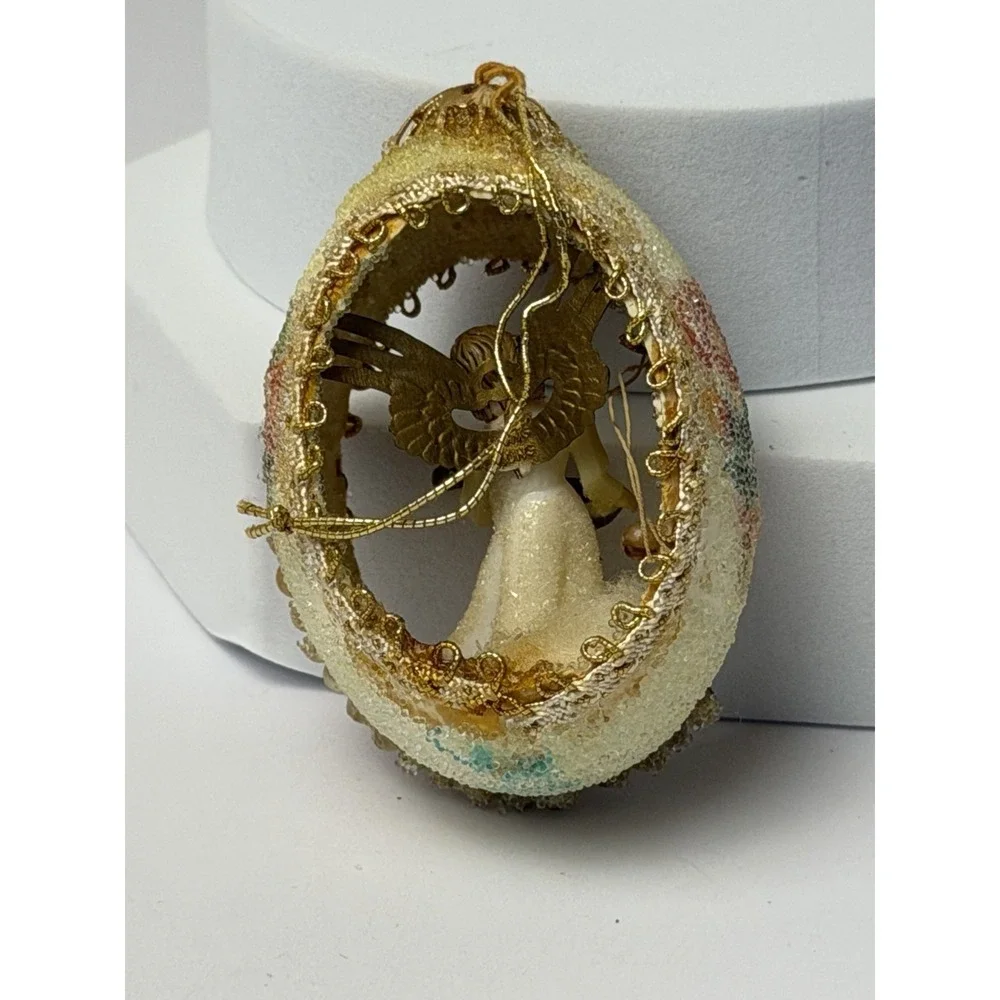 Singing Angels Shadow Box Christmas Tree Ornament VTG  Pearls